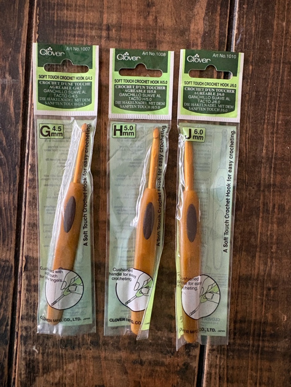 Clover Soft Touch Crochet Hooks (4.5mm, 5.0mm, 6.0mm)